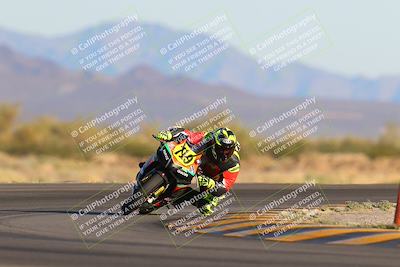 media/Oct-29-2022-CVMA (Sat) [[14c0aa3b66]]/Race 11 Amateur Supersport Open/